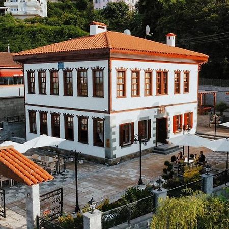 Oemer Cakiroglu Konagi Sürmene Exterior foto
